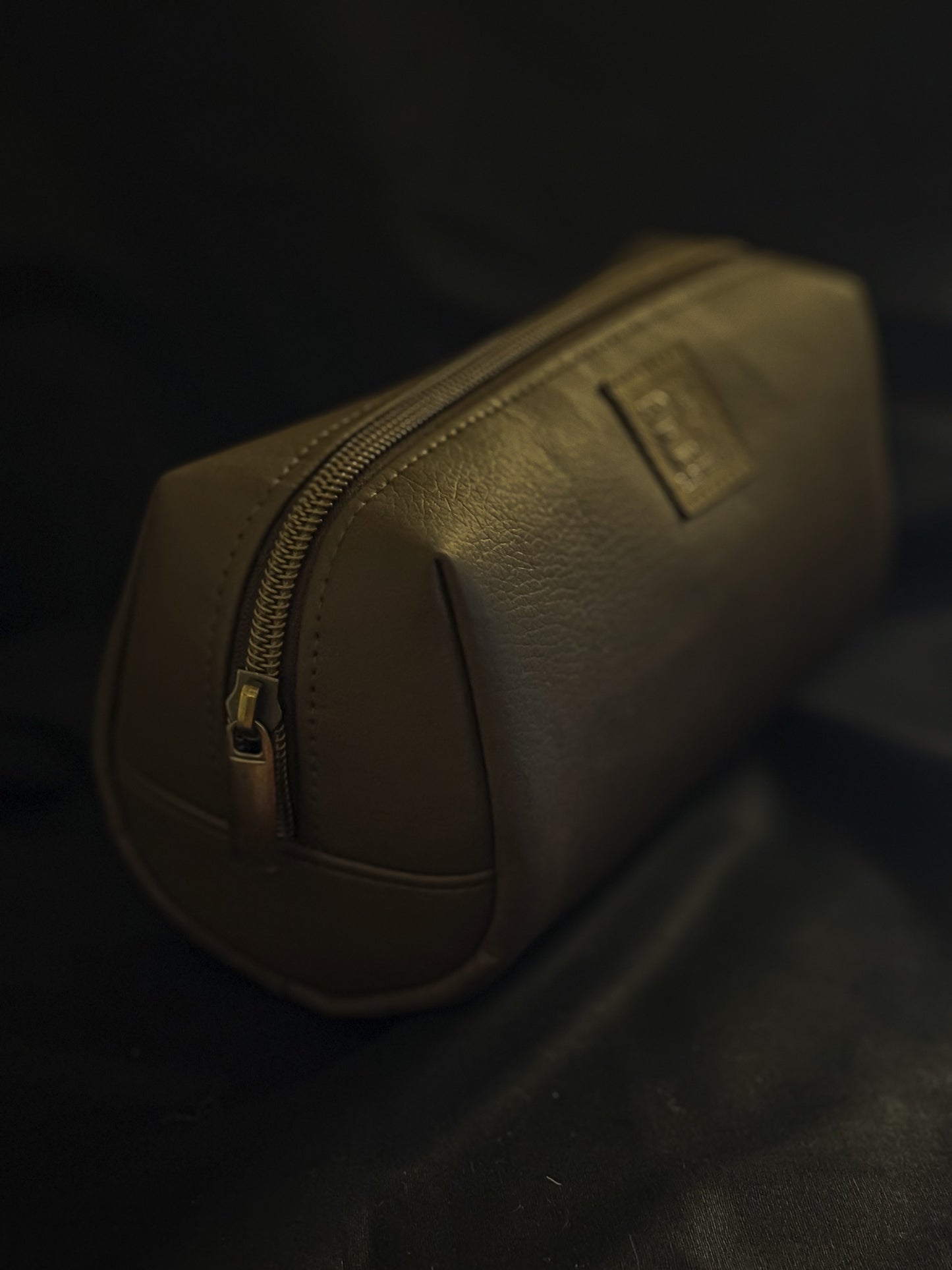 "Drop" bag - walnut imitation leather